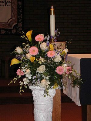 A Pastel Wedding chur05.jpg