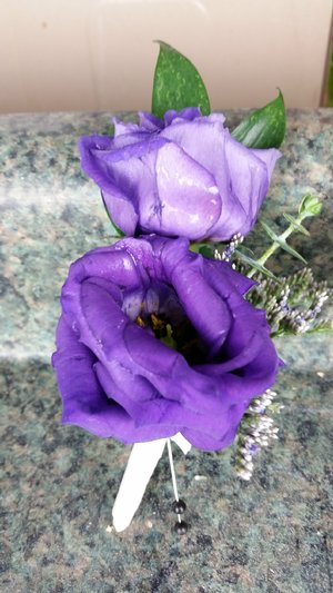 Lisianthus boutonniere 20170224_101859.jpg
