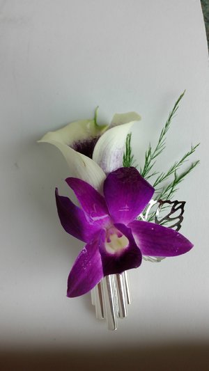 Picasso Calla with silver accents 20170427_165926.jpg