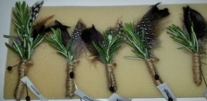 feather boutonnieres feather_boutonnieres.jpg